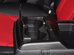 2014款 1.5T 手动 两驱尊贵版 5座