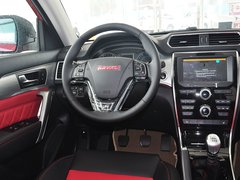 2014款 1.5T 手动 两驱尊贵版 5座