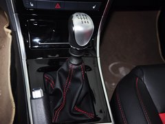 2014款 1.5T 手动 两驱尊贵版 5座