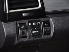 2014款 1.5T 手动 两驱尊贵版 5座