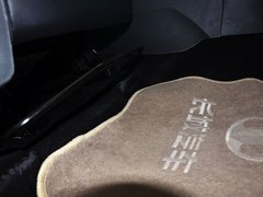 2014款 1.5T 手动 两驱尊贵版 5座