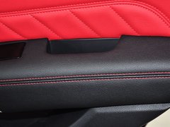 2014款 1.5T 手动 两驱尊贵版 5座
