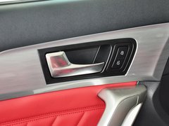2014款 1.5T 手动 两驱尊贵版 5座