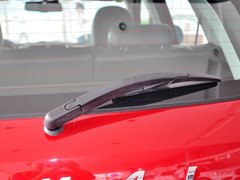 2014款 1.5T 手动 两驱尊贵版 5座