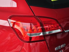 2014款 1.5T 手动 两驱尊贵版 5座