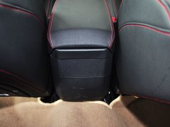 2014款 1.5T 手动 两驱尊贵版 5座
