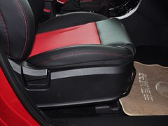 2014款 1.5T 手动 两驱尊贵版 5座