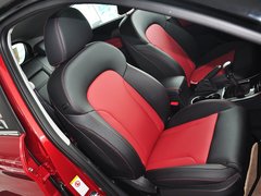 2014款 1.5T 手动 两驱尊贵版 5座