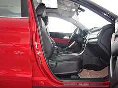 2014款 1.5T 手动 两驱尊贵版 5座