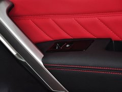2014款 1.5T 手动 两驱尊贵版 5座