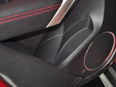 2014款 1.5T 手动 两驱尊贵版 5座