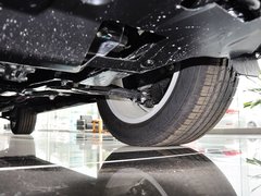2014款 1.5T 手动 两驱尊贵版 5座
