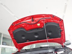 2014款 1.5T 手动 两驱尊贵版 5座