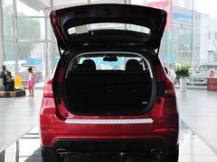 2014款 1.5T 手动 两驱尊贵版 5座