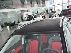2014款 1.5T 手动 两驱尊贵版 5座