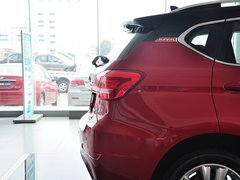 2014款 1.5T 手动 两驱尊贵版 5座