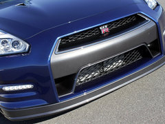 2015款 3.8T 动感酷黑内饰版