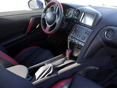 2015款 3.8T 动感酷黑内饰版