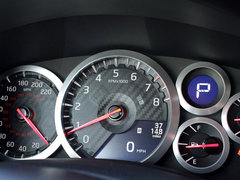 2015款 3.8T 动感酷黑内饰版