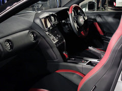 2015款 3.8T 动感酷黑内饰版