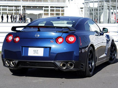 2015款 3.8T 动感酷黑内饰版