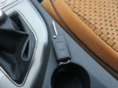 2014款 1.5T 手动 精英型 5座