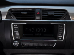 2014款 1.5T 手动 精英型 5座