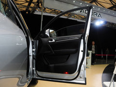 2014款 1.5T 手动 尊贵型 5座