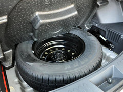 2014款 1.5T 手动 尊贵型 5座