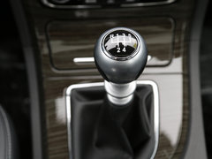 2014款 1.5T 手动 尊贵型 5座