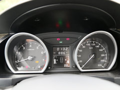 2014款 1.5T 手动 尊贵型 5座