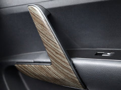 2014款 1.5T 手动 尊贵型 5座