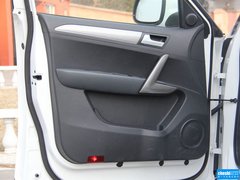 2014款 1.5T 手动 尊贵型 5座