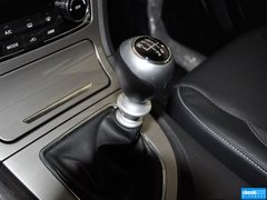 2014款 1.5T 手动 尊贵型 5座