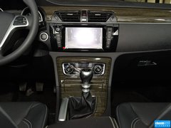2014款 1.5T 手动 尊贵型 5座