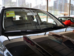 2014款 1.5T 手动 豪华型 5座