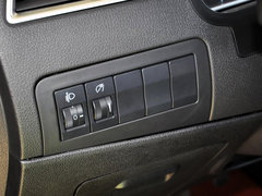 2014款 1.5T 手动 豪华型 5座