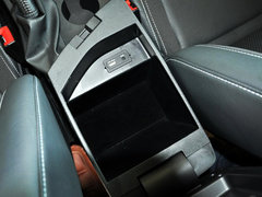 2014款 1.5T 手动 豪华型 5座