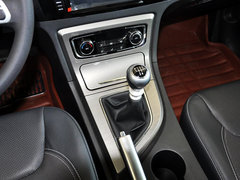 2014款 1.5T 手动 豪华型 5座