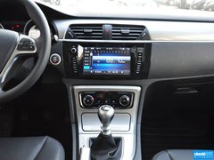 2014款 1.5T 手动 豪华型 5座