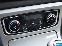 2014款 1.5T 手动 豪华型 5座
