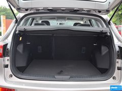 2014款 1.5T 手动 豪华型 5座