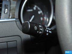 2014款 1.5T 手动 豪华型 5座