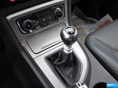 2014款 1.5T 手动 豪华型 5座