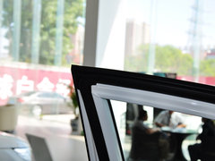 2013款 2.0L 自动 标准版 国IV 5座