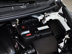 2013款 2.0L 自动 标准版 国IV 5座