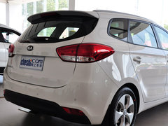 2013款 2.0L 自动 标准版 国IV 5座