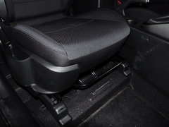 2013款 2.0L 自动 标准版 国IV 5座