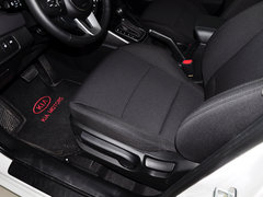 2013款 2.0L 自动 标准版 国IV 5座