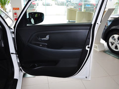 2013款 2.0L 自动 标准版 国IV 5座